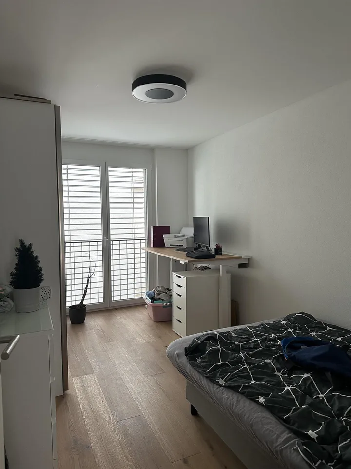 Moderne 4.5-Zimmer-Wohnung im Eigentumsstandard – Foto 7 von 11