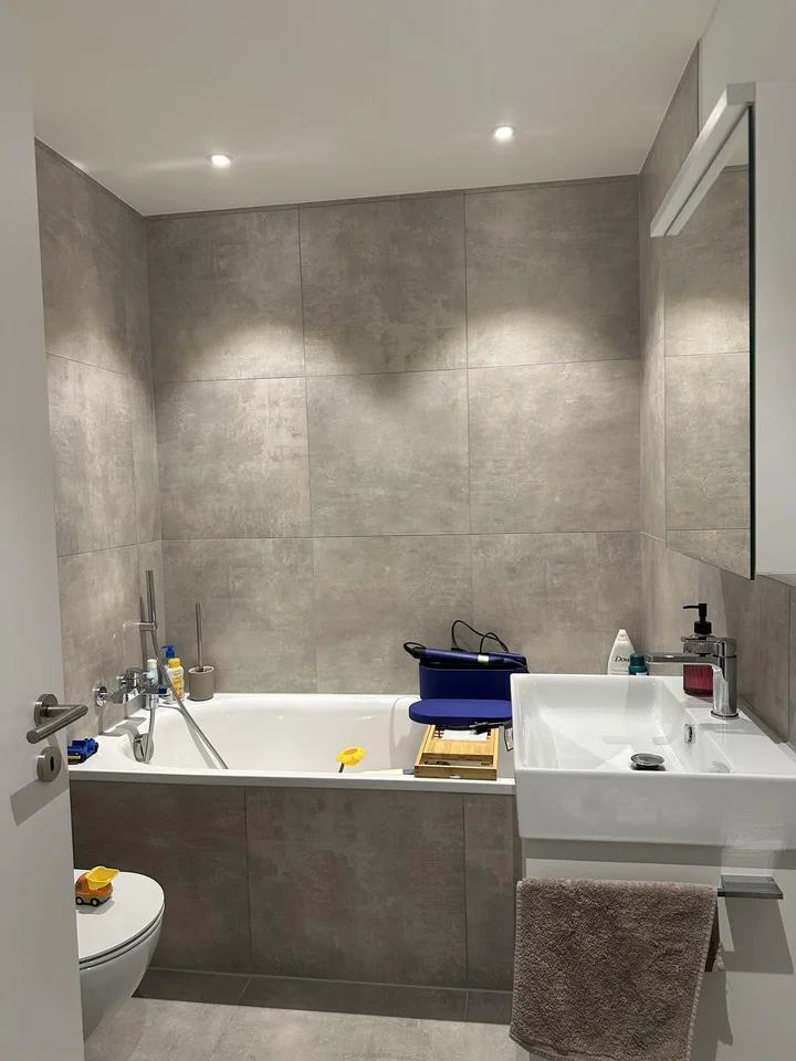 Moderne 4.5-Zimmer-Wohnung im Eigentumsstandard – Foto 9 von 11