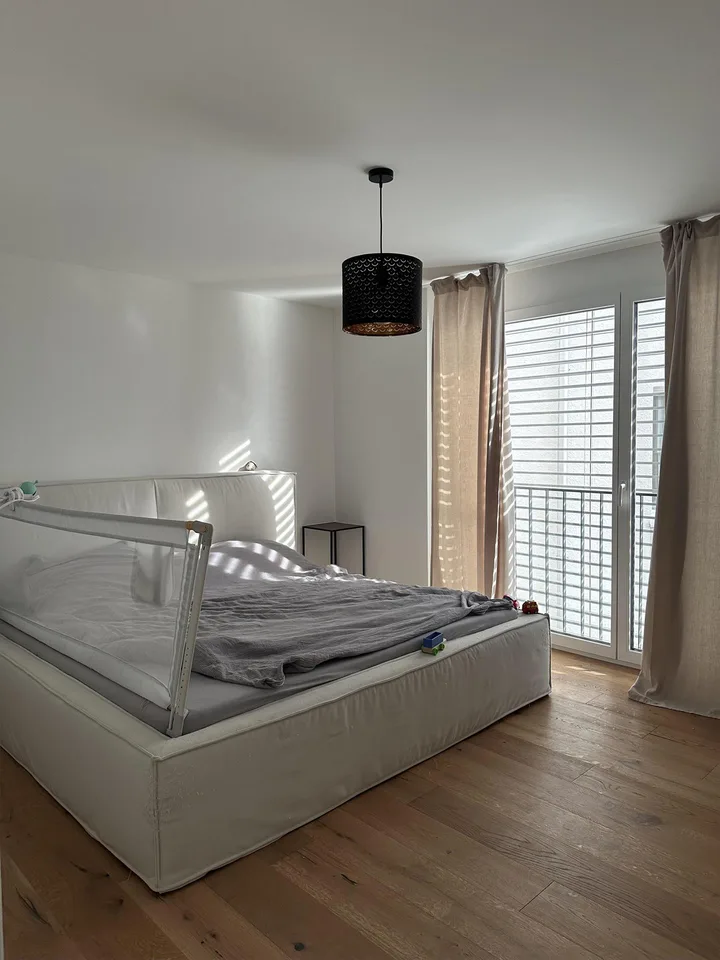 Moderne 4.5-Zimmer-Wohnung im Eigentumsstandard – Foto 8 von 11