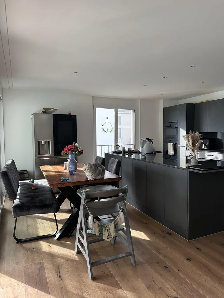 Moderne 4.5-Zimmer-Wohnung im Eigentumsstandard