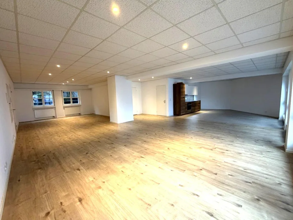 Büro-/Gewerberaum an ruhiger Lage im Bäderquartier