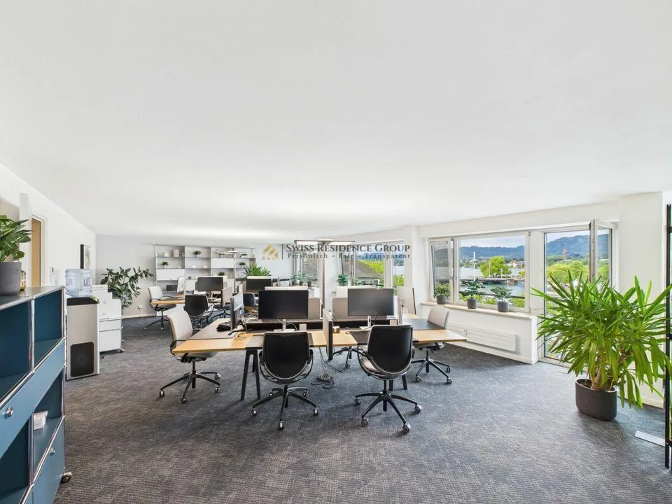 Modernes Büro im Herzen von Zürich mit traumhafter Aussicht