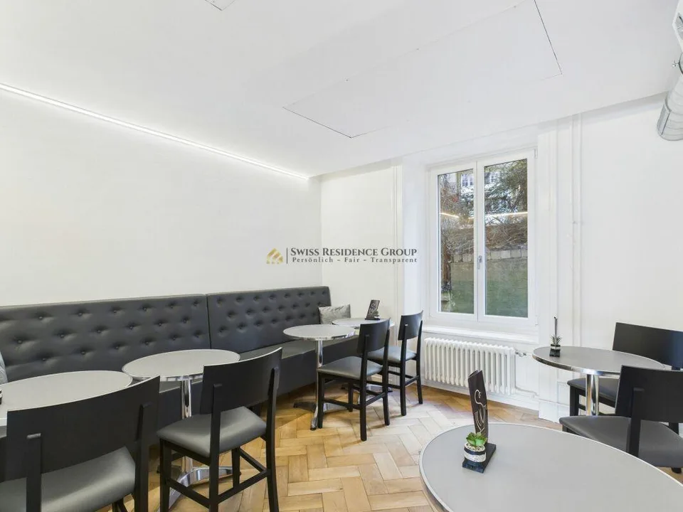 Bezugsbereite Gastronomiefläche mit Terrasse an exzellenter Zürcher...