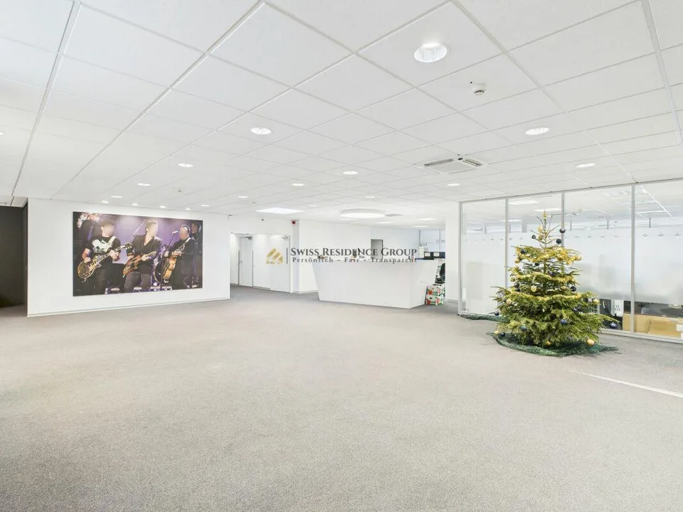 Riedmatt Center - Repräsentative Büroflächen mit optimaler Infrastr...