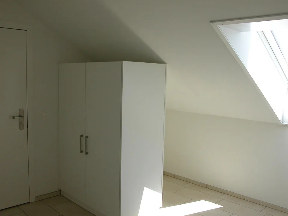 Schöne, helle und moderne 4.5-Zimmer Dachwohnung