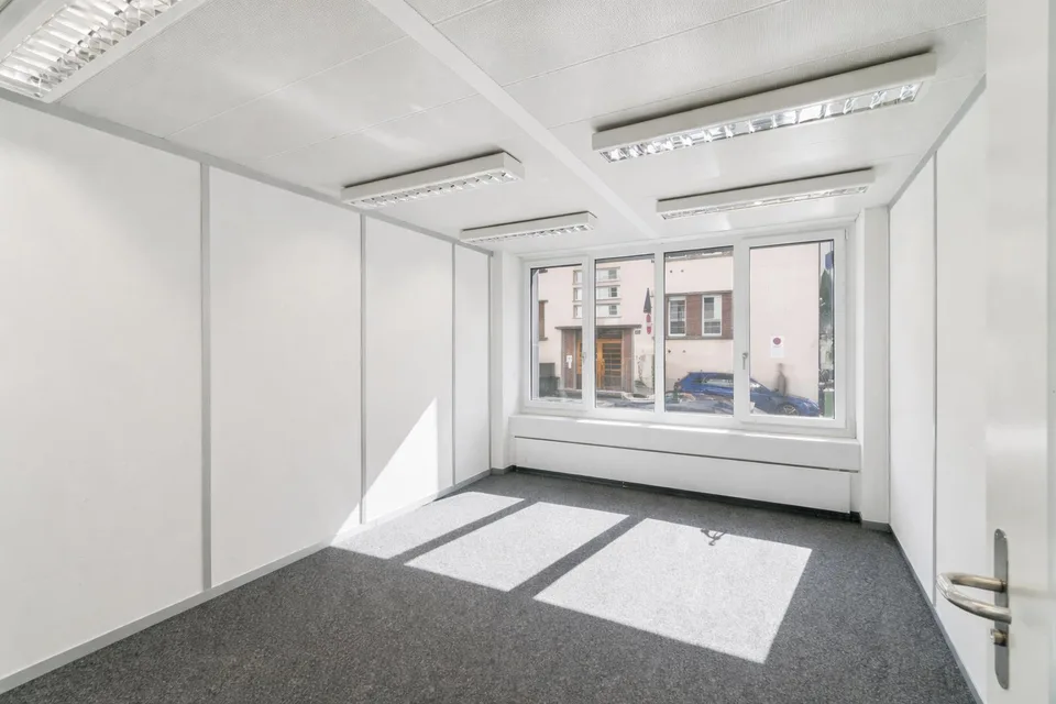 462 m² Bürofläche in Seenähe!