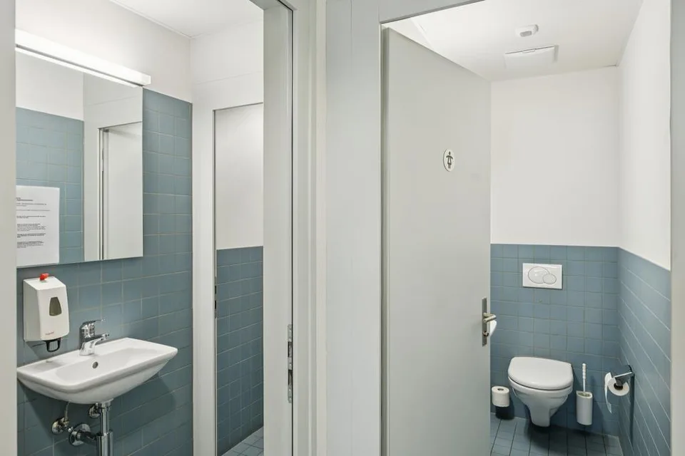 Top ausgebaute Büros an zentralster Lage – foto 10 di 11