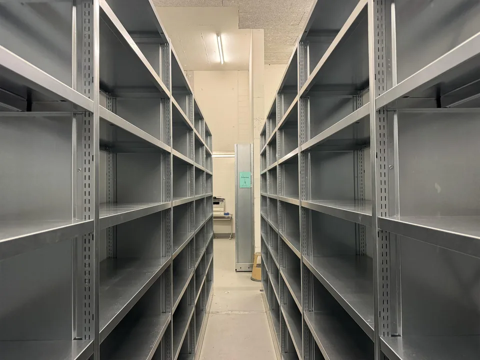 Archiv in St. Gallen inklusive Rollregale