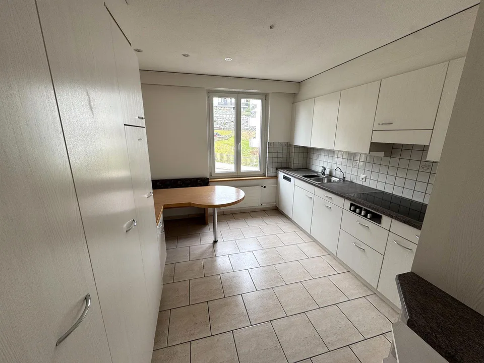 Charmante 4-Zimmer-Wohnung zu vermieten