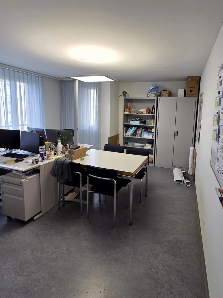 Zentral gelegene Büroräumlichkeiten inklusive Grundausbau