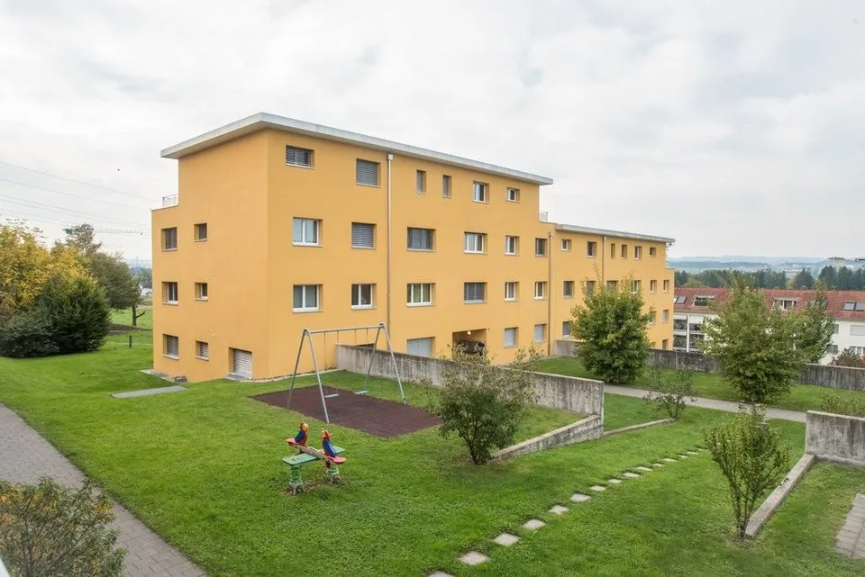 Abstellplätze in Perlen zu vermieten