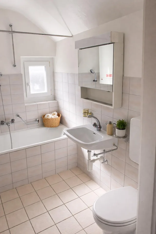nid d'aigle: appartement au dernier étage dans un quartier calme – Foto 7 von 15