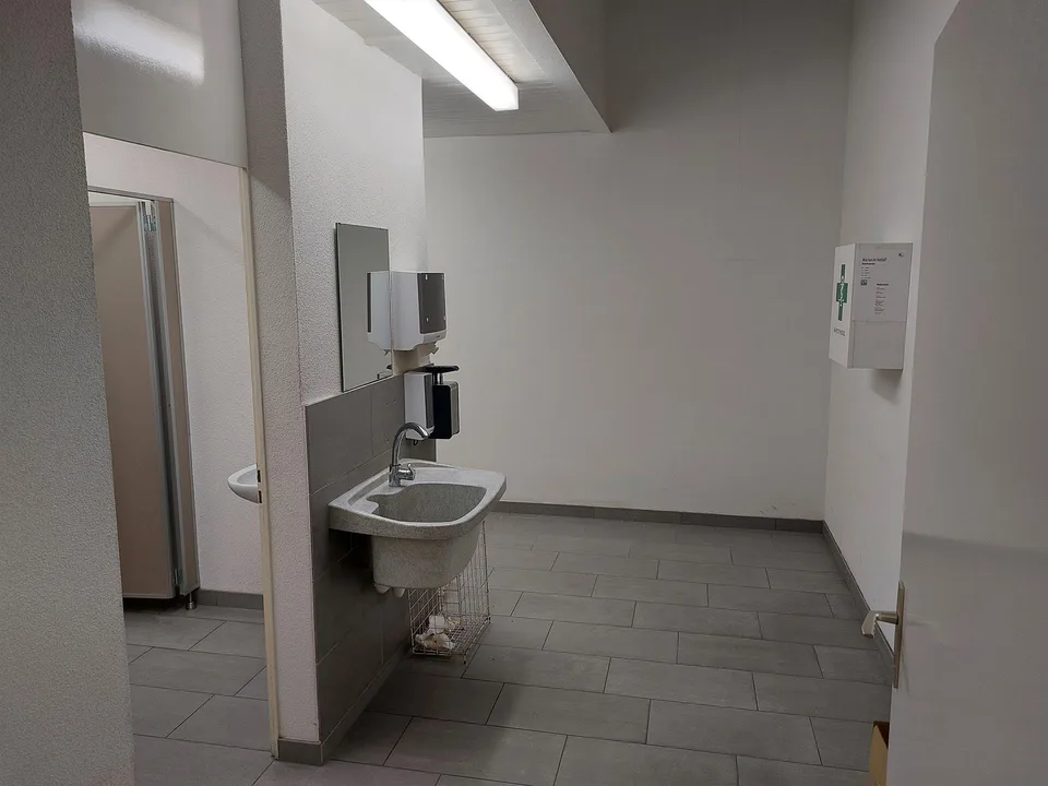 Büro, Studio oder Verkaufsfläche, vielseitiges Gewerbeobjekt