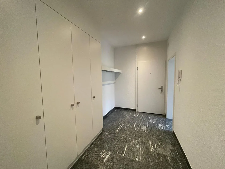 "Charmante 3-Zimmer-Wohnung in historischem Gebäude in Baden"