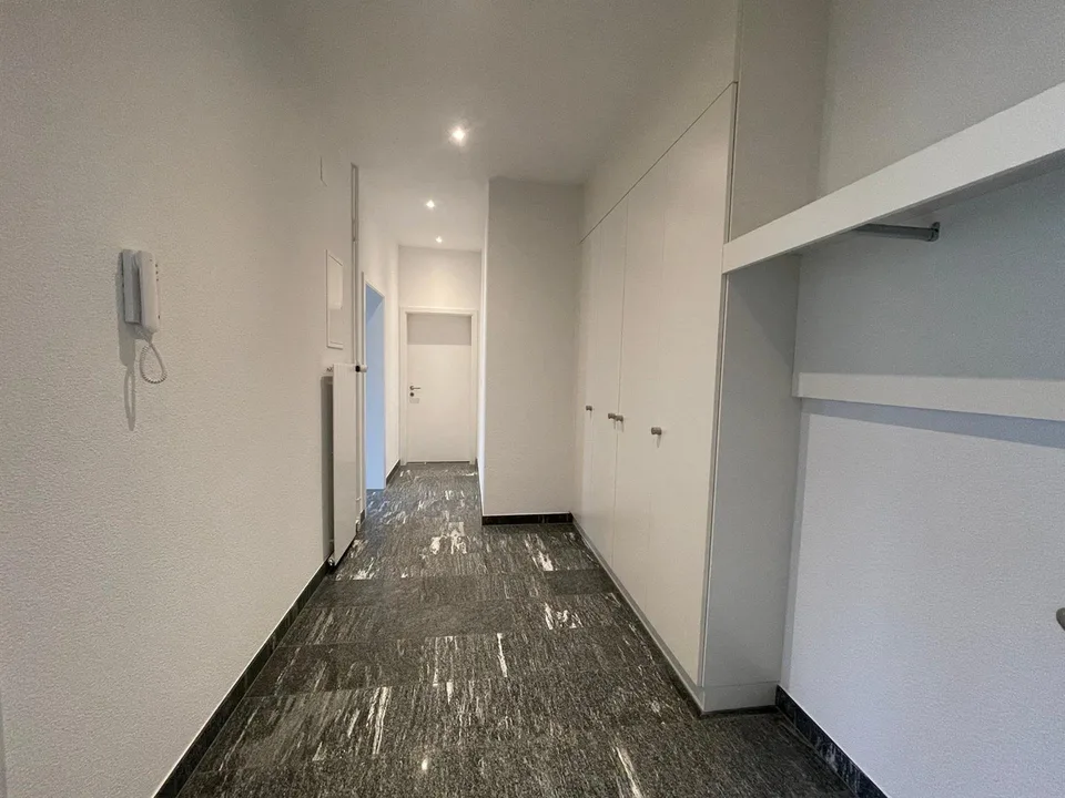 "Charmante 3-Zimmer-Wohnung in historischem Gebäude in Baden"