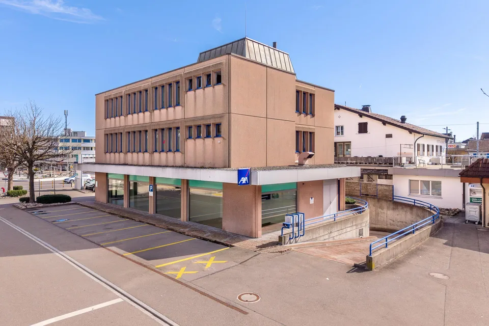 Moderne, hochwertig ausgebaute Gewerbefläche im Zentrum des Mutsche...