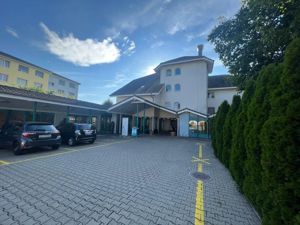 Grosszügiger Estrich in Embrach zu vermieten