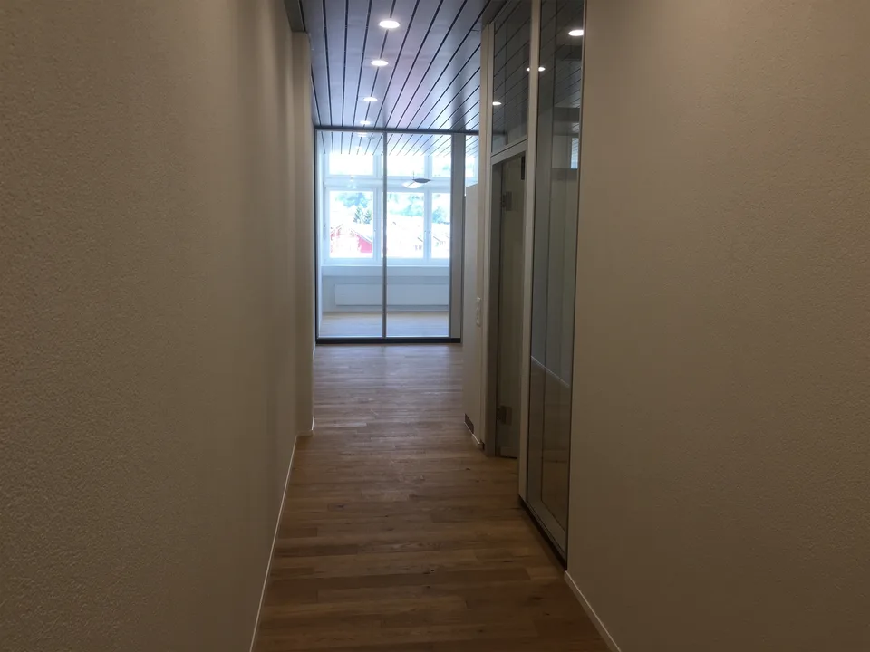 Helle, moderne Büroräume an Top Lage in Sarnen