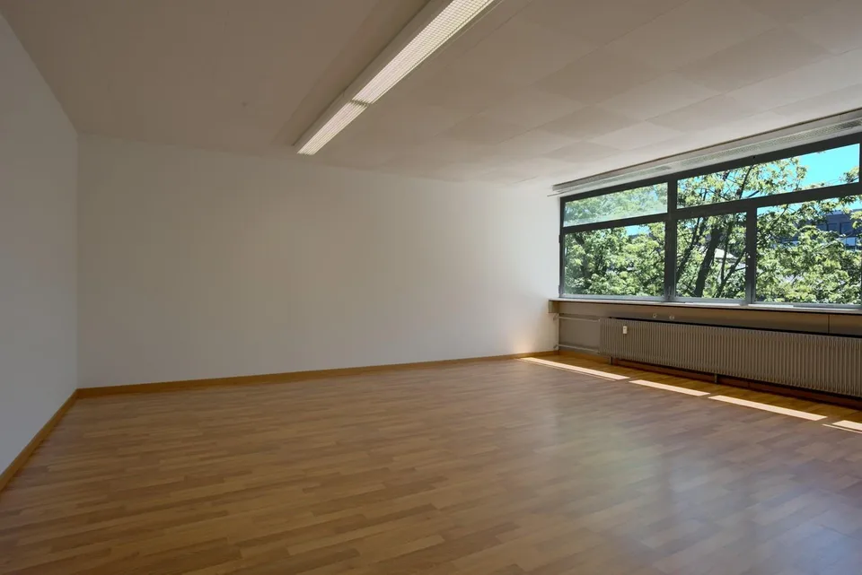 Büroräumlichkeiten in Ostermundigen zu vermieten!