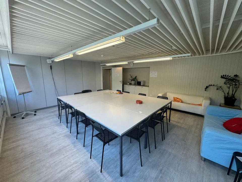 Zentrale Büro- und Gewerbefläche mit Blick auf die Aare – foto 9 di 26
