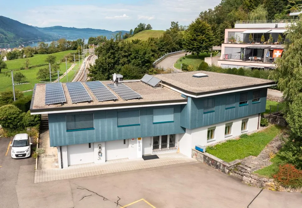 Bürogebäude, Goldau