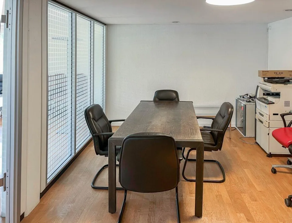 Gewerberaum / Büro / Praxis