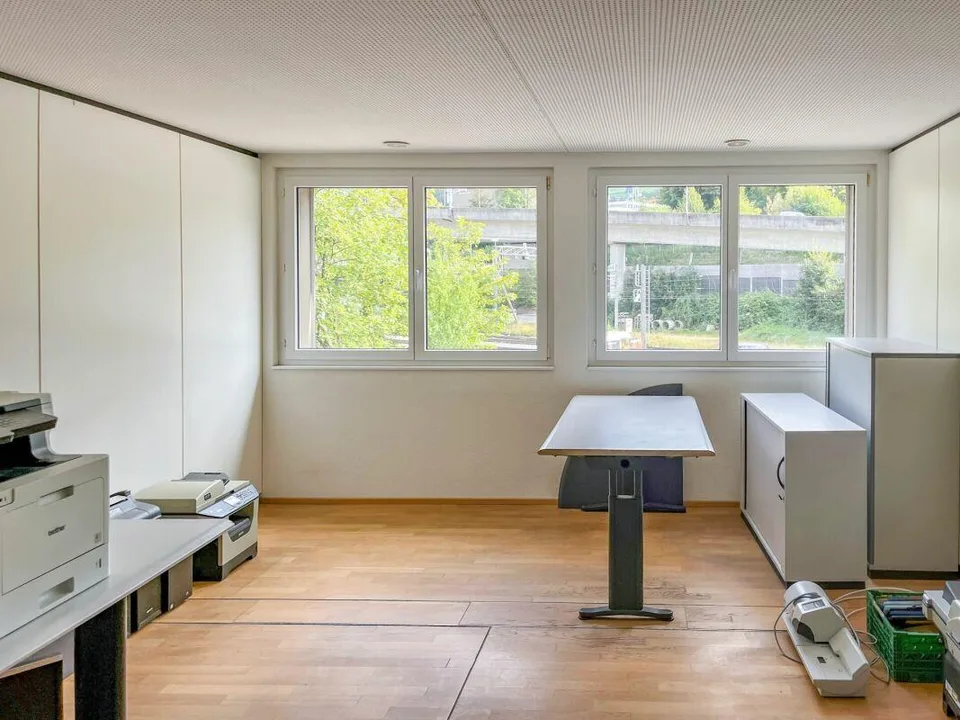 Gewerberaum / Büro / Praxis