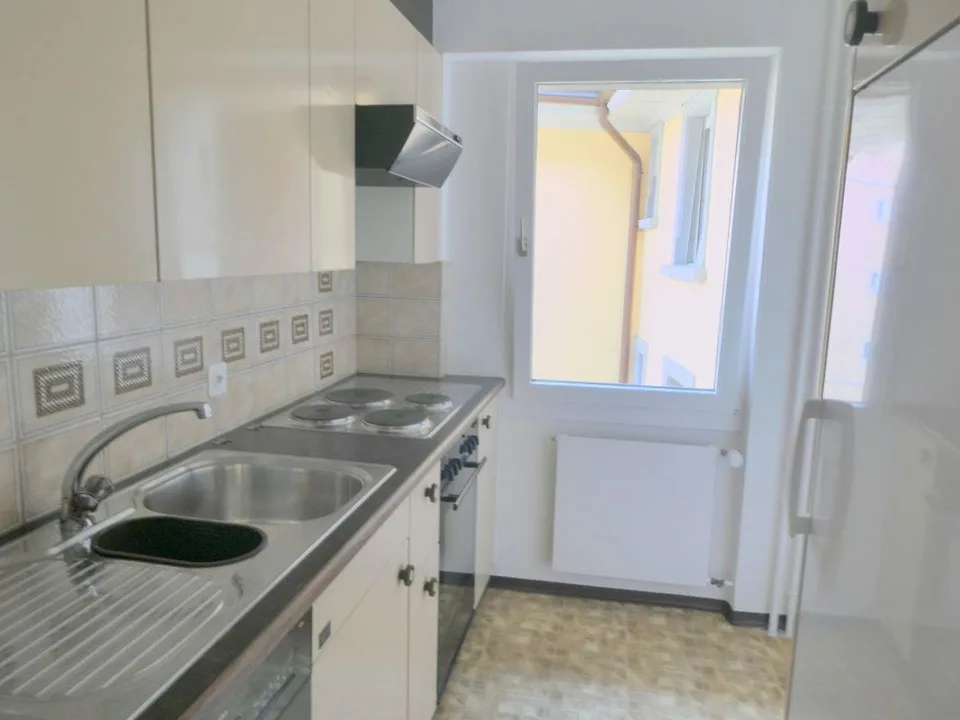 Charmante 2.5 -Zimmer-Wohnung mit Balkon und Aussicht