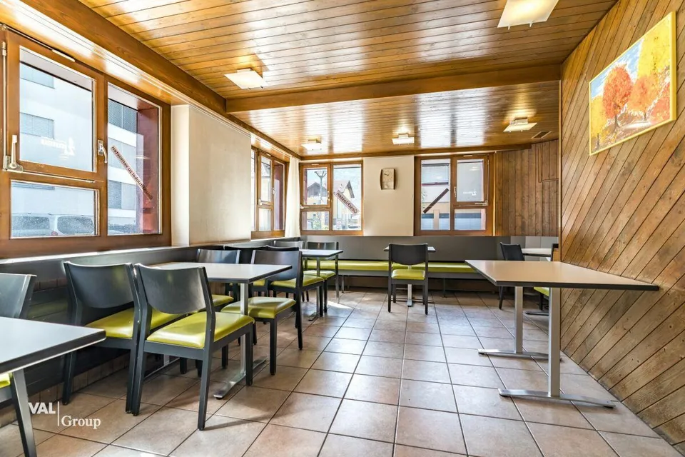 Gewerberäumlichkeiten mit Charme und Potential im Zentrum von Raron