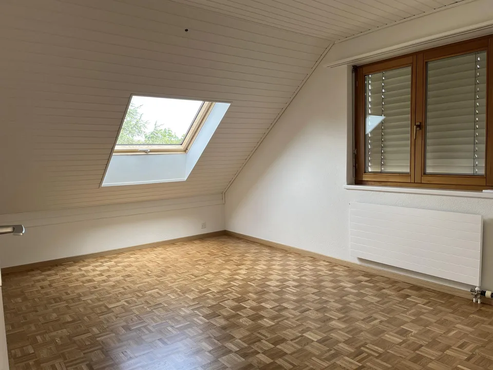 gemütliche 3.5-Zimmer Dachwohnung