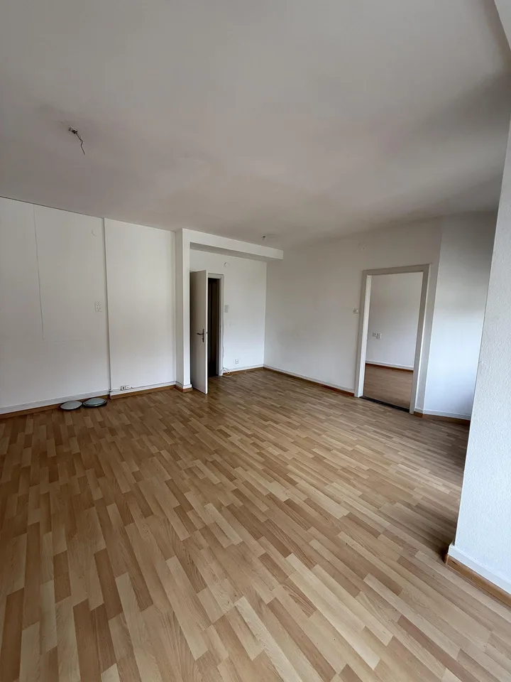 Bürofläche mit Balkon und Top-Lage am Barfüsserplatz