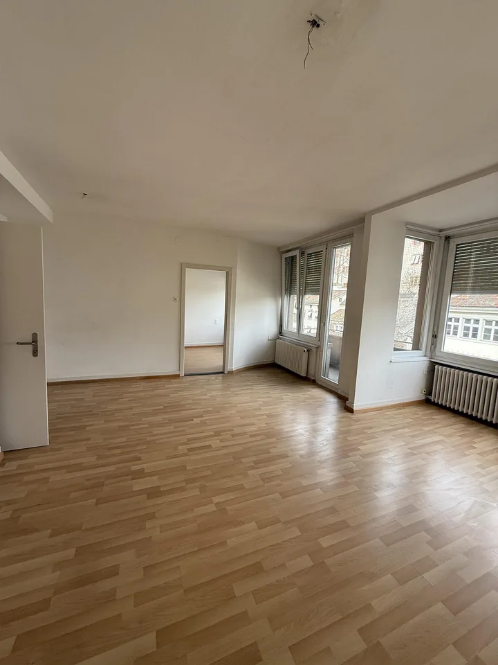 Bürofläche mit Balkon und Top-Lage am Barfüsserplatz