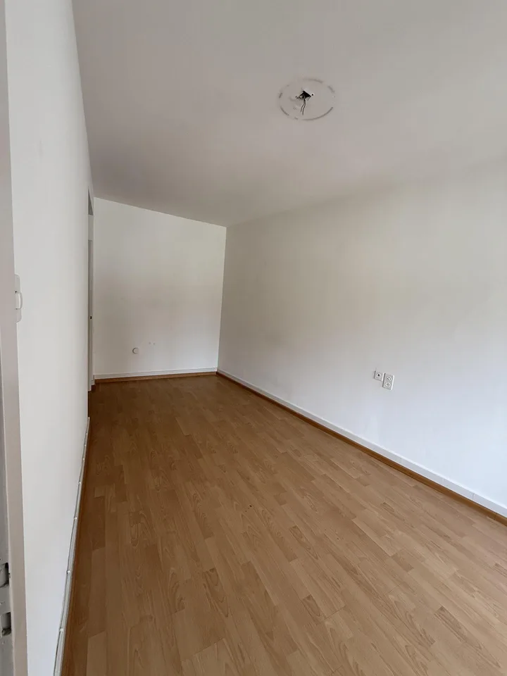 Bürofläche mit Balkon und Top-Lage am Barfüsserplatz – Foto 6 von 10