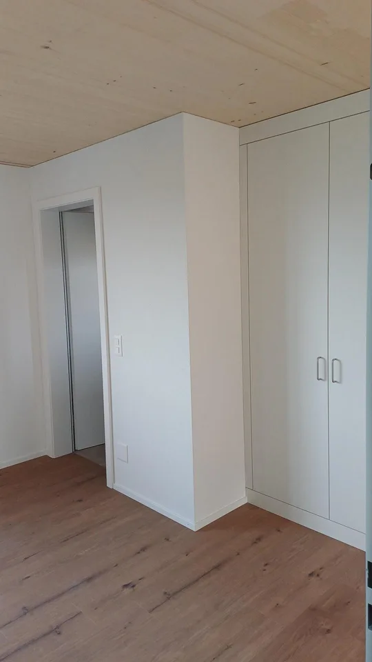 ERSTVERMIETUNG: 5 Zi-Attika Wohnung (3OG) 140m2 mit Loggia