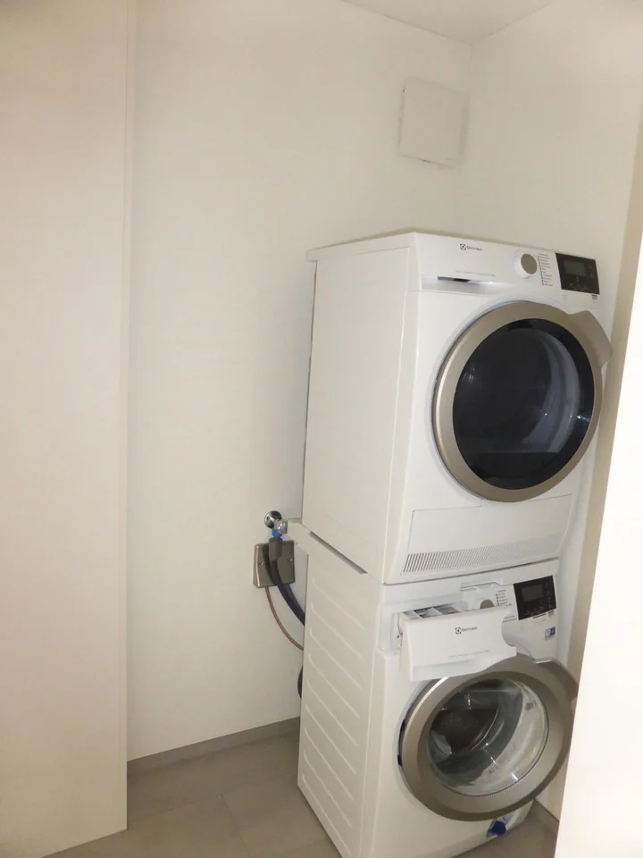 neuwertige 4.5 ZWG in Bern Brünnen – photo 10 sur 10