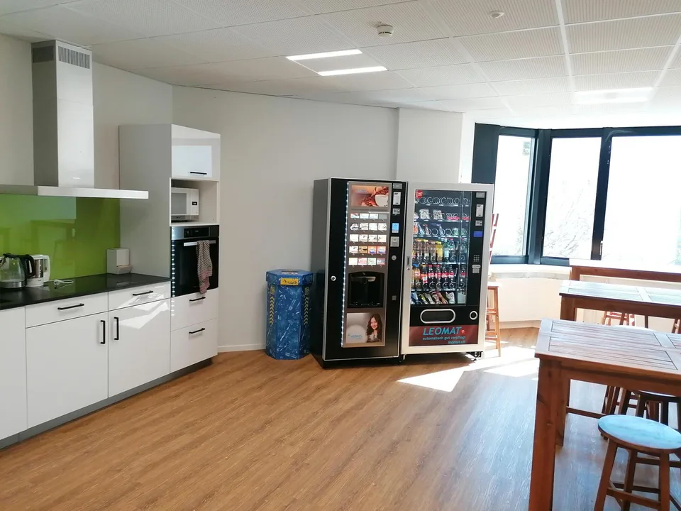 Starten Sie Ihr Gesundheitszentrum an bestens erreichbarer Lage – foto 11 di 12