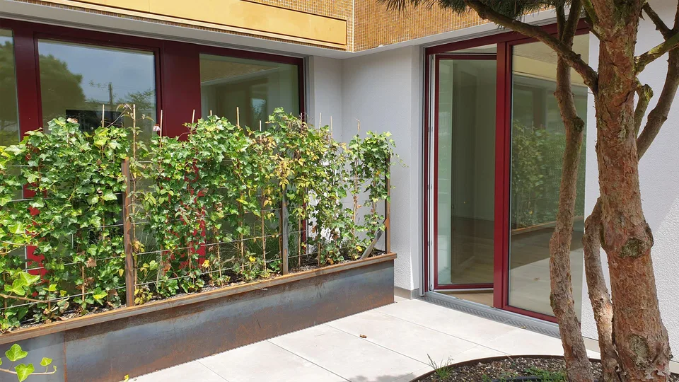 Gekühlte moderne 1.5-Zimmer-Gartenwohnung mit Terrasse – foto 6 di 12