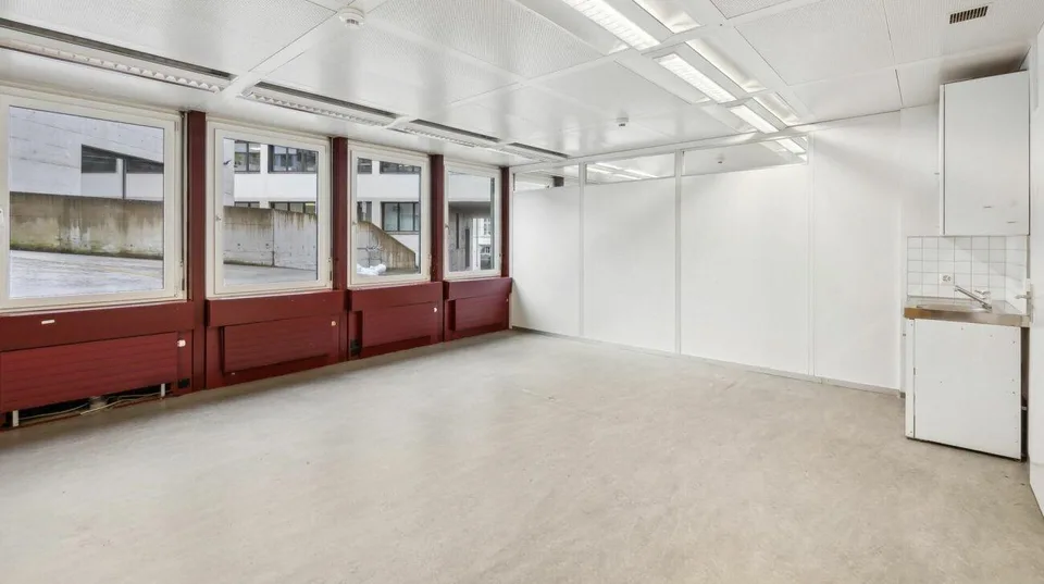 Praxis-/Gewerbefläche im EG hinter Neumarkt – foto 7 di 13