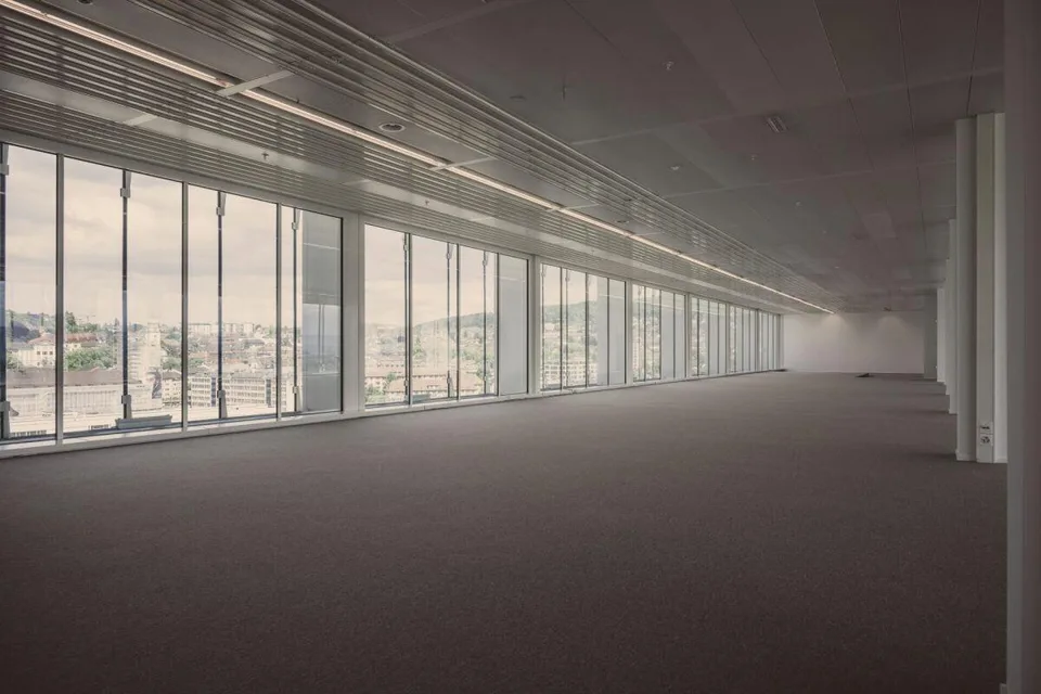 Office Tower - Büros im 12. OG mit Traumsicht – Foto 6 von 13