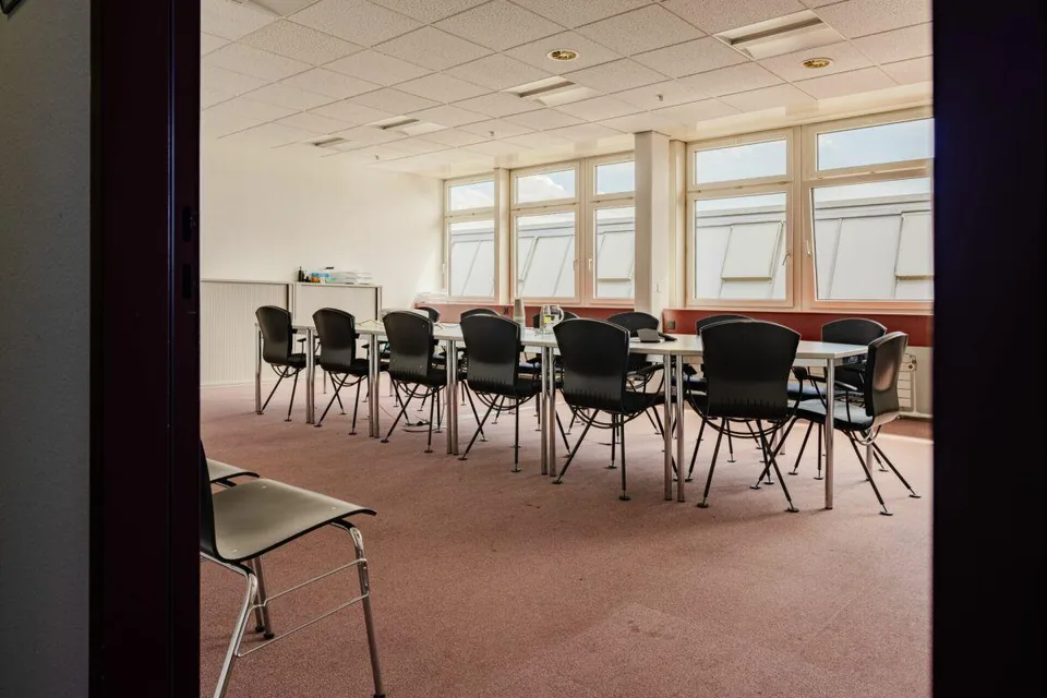 Moderne Büros ab CHF 330.00 pro Monat im Gewerbepark FRAME – Foto 9 von 10