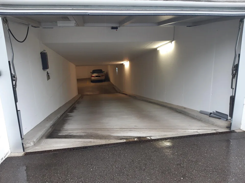 Einstellplatz zu vermieten