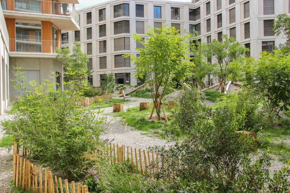 Local commercial/bureaux - 427m² aménagement sur mesure – Foto 8 von 9