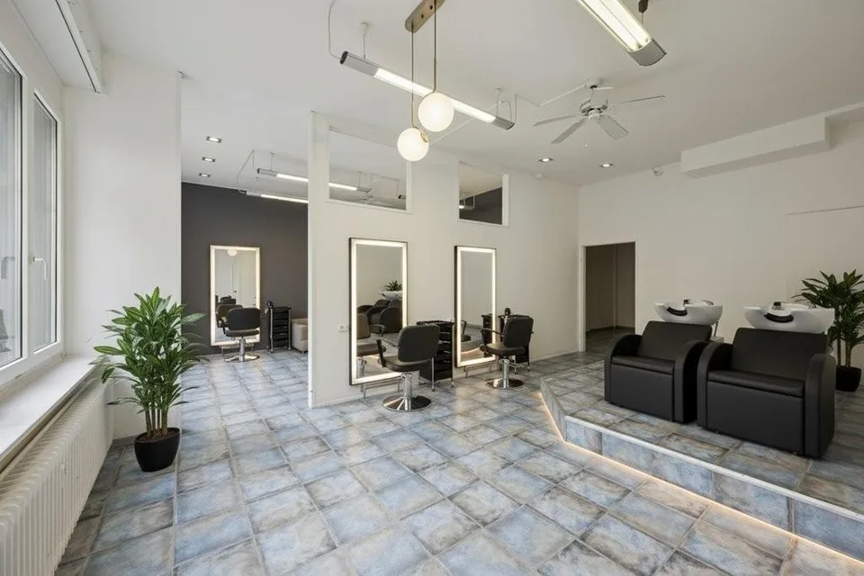 Attraktive Gewerbefläche - Ehemaliger Coiffeur-Salon in guter Lage