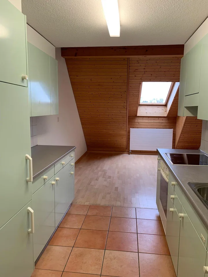 Schöne 4.5 - Zimmer - Maisonette Wohnung