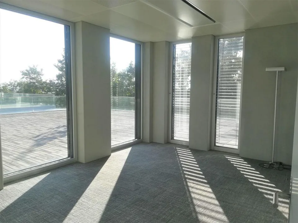 Immeuble Minergie, vaud superbes bureaux parc & vue de 221 m2