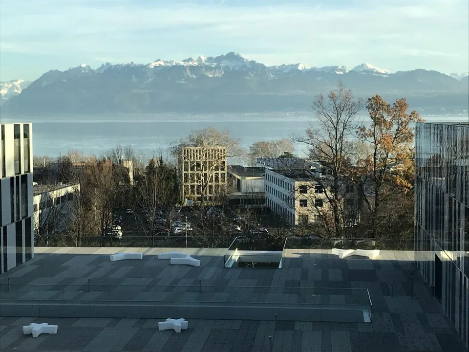 Immeuble Minergie, vaud superbes bureaux parc & vue de 221 m2