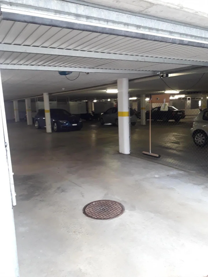 Motorradabstellplatz