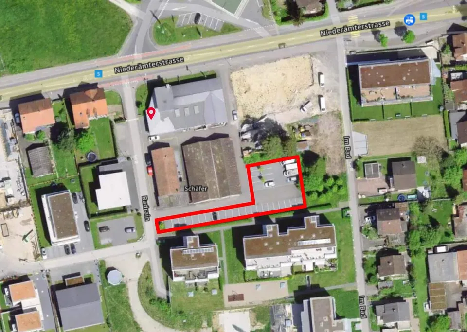 Aussenparkplätze an zentraler Lage verfügbar
