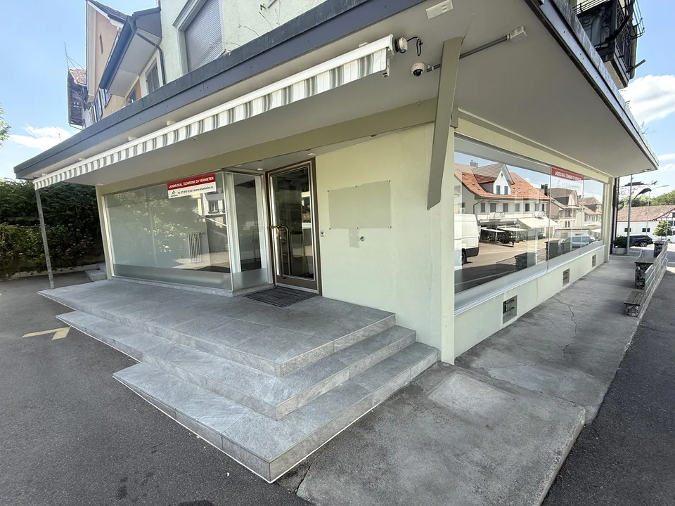 repräsentative Laden/Gewerbe-Räumlichkeit an werbewirksamer Lage