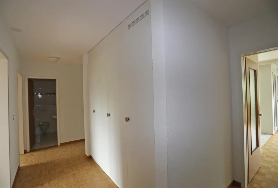 Naturnah gelegene 5.5-Zimmer-Wohnung, in familienfreundlicher LS